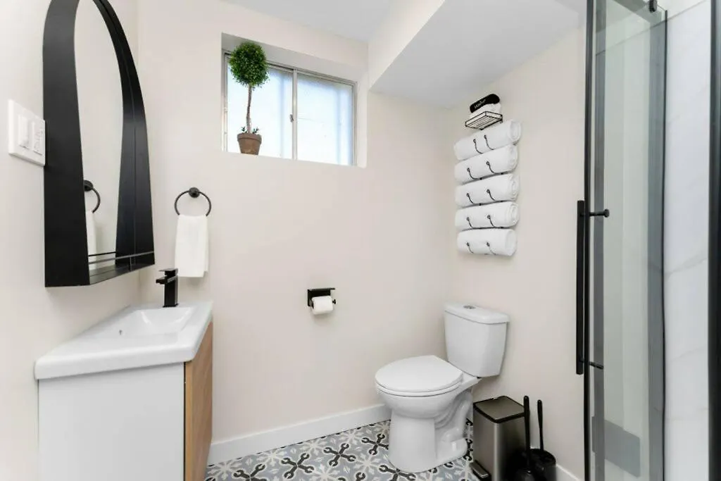 Bunkbeddreams,10 Beds,Near Rogers Place And Nait Edmonton 0*,  Canadá