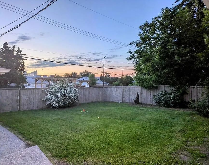 Bunkbeddreams,10 Beds,Near Rogers Place And Nait Edmonton