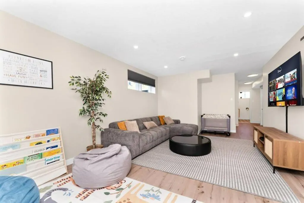 Bunkbeddreams,10 Beds,Near Rogers Place And Nait Edmonton Сasa de vacaciones