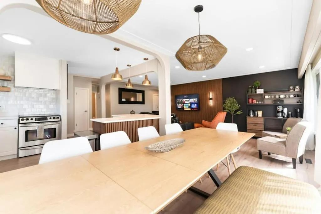 Bunkbeddreams,10 Beds,Near Rogers Place And Nait Edmonton